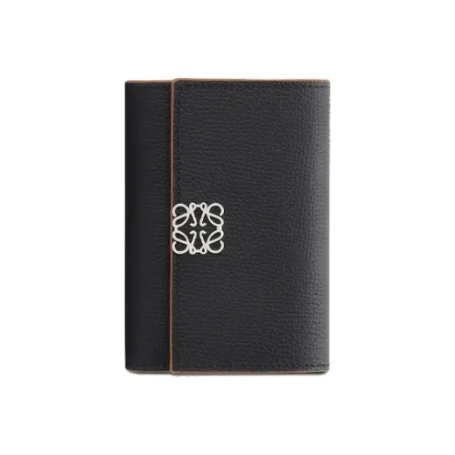 LOEWE Женские кошельки