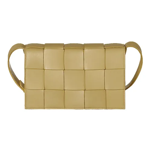 Bottega Veneta CASSETTE подушка сумка овчина сумка через плечо женская кассава