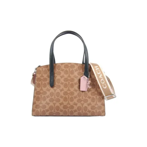 COACH Charlie Клатчи Женские