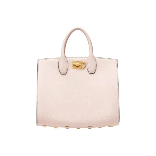 Ferragamo Studio Hammered Текстура Коровья кожа Сумка Женская Светло-розовая Красная