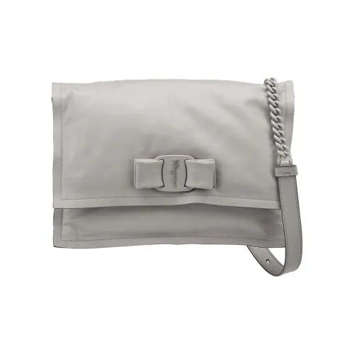 Ferragamo Viva Сумки через плечо Женские