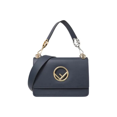 FENDI Kan I Сумки через плечо Женские