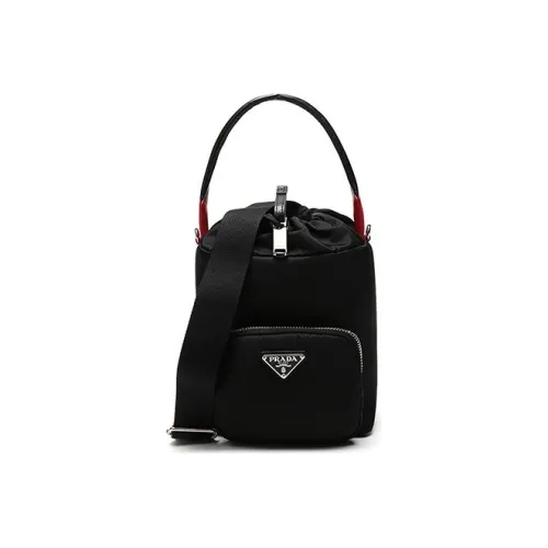 PRADA Нейлоновая сумка-ведро сумка через плечо женская черная