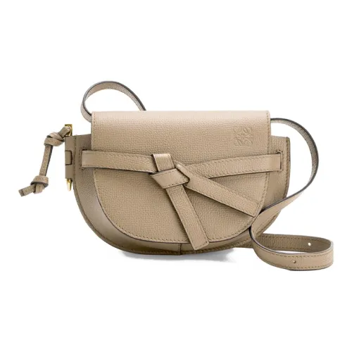 LOEWE Gate Сумки через плечо Женские