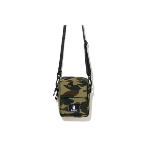 A BATHING APE Сумки кросс-боди Унисекс