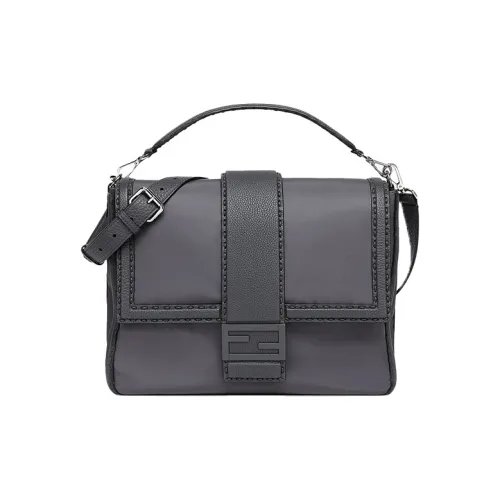 FENDI Baguette ECONYL® Переработанный нейлон Курьерская сумка Сумка на одно плечо Сумка через плечо Большая мужская Серый