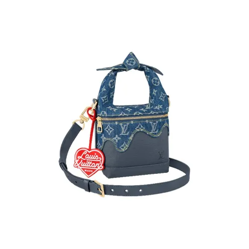 LOUIS VUITTON Коллаборация с Nigo Корова Кожа Сумка Сумка через плечо Сумка через плечо Стандартная Женская Синяя