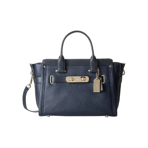 COACH Swagger Клатчи Женские