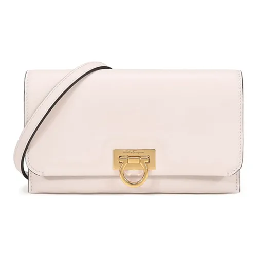 FERRAGAMO Кожа Клатч Сумка через плечо Мини Женская Костяной Белый