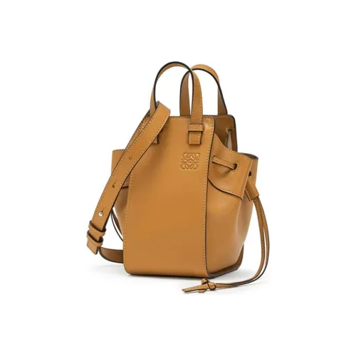 LOEWE Hammock Сумки Женские