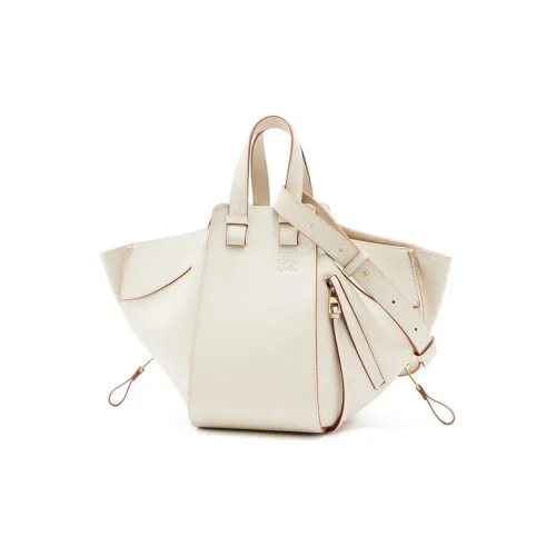 LOEWE Hammock Телячья кожа Hammock Сумка Сумка Сумка через плечо Сумка через плечо Маленькая Женская Белая