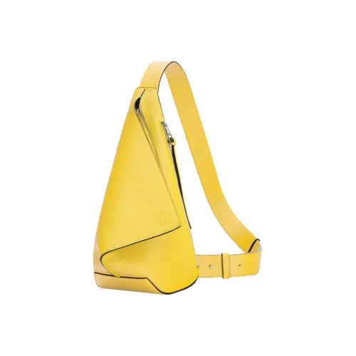 LOEWE Anton Sling Поясные сумки Мужской