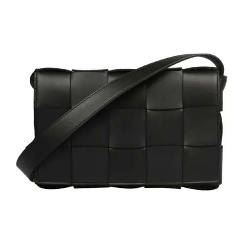 Bottega Veneta Cassette Sheepskin Tofu Handheld Shoulder Bag Medium Women's Black