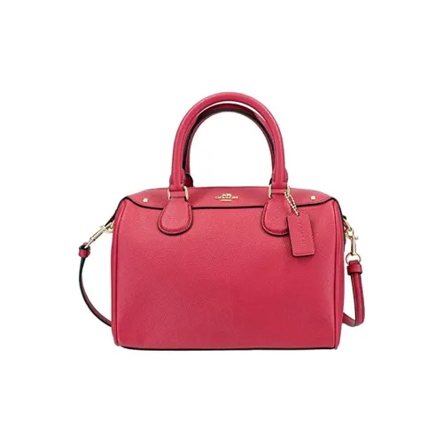 COACH Bennett Клатчи Женские