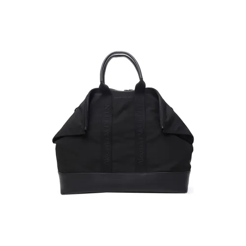 Alexander McQueen Клатчи Мужской