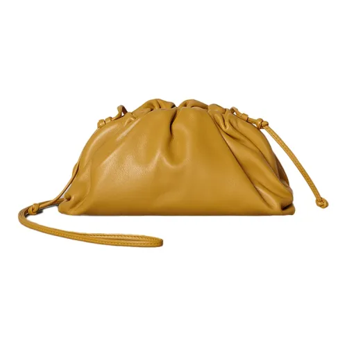 Bottega Veneta POUCH Облачная сумка Сумки кросс-боди Женские