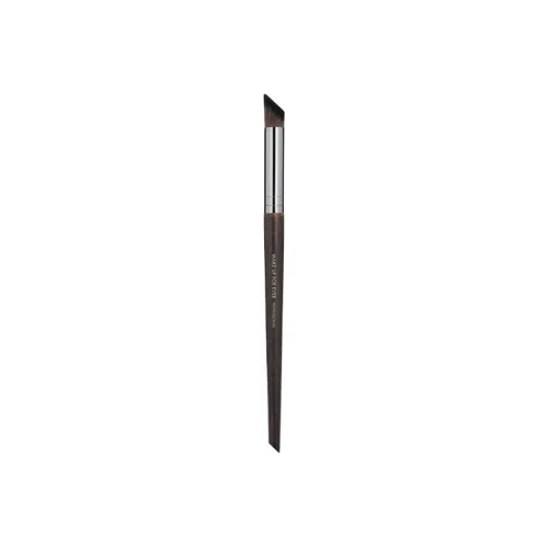 MAKE UP FOR EVER Кисть с заостренным концом для теней для век детали смешанный оттенок #234