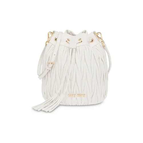 MIU MIU Мягкий Овца Кожа Ведрообразные сумки Сумки через плечо Сумка через плечо Женская Белая