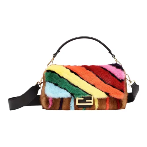 FENDI Baguette Норковый мех Сумка через плечо Сумка среднего размера Женская Коричневый Многоцветный