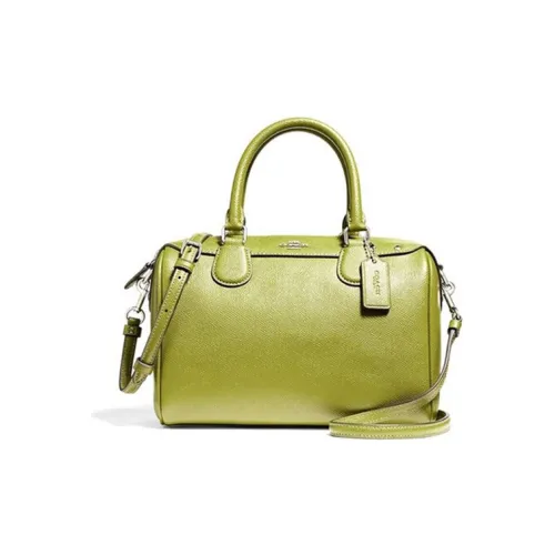 COACH Bennett Клатчи Женские