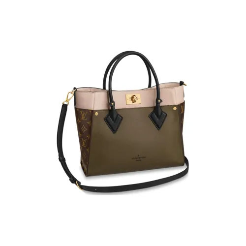 LOUIS VUITTON On My Side Сумки Женские