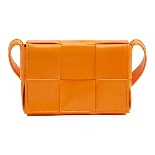Bottega Veneta CASSETTE Pillow Bag Вощеная кожа Маленькая квадратная сумка Сумка через плечо Мини Женская Свежий Апельсин