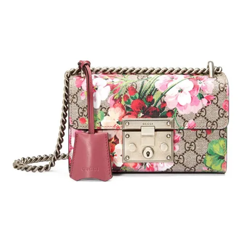 GUCCI GG Supreme Сумки через плечо Женские