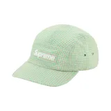 Светло-зеленый