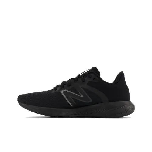 New Balance NB 413 Беговые кроссовки Низкий Топ Женские