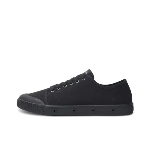 Spring Court Low-Top Sneakers Unisex