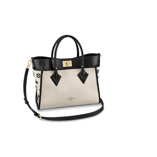 LOUIS VUITTON On My Side Сумки Женские