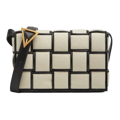 Bottega Veneta ПУ (полиуретан) Сумка через плечо Сумка на плечо Женская Натуральный и Черный