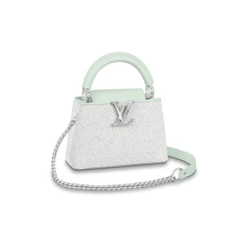 LOUIS VUITTON Capucines Коровья кожа Kapusin Через плечо Тоут Сумка Over Одно плечо Мини Женская Белая