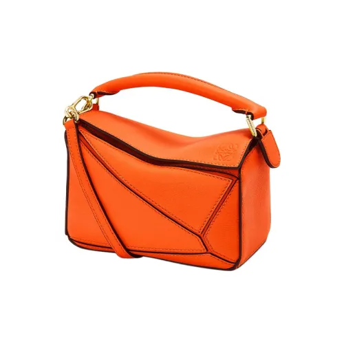 LOEWE Puzzle Сумки через плечо Женские
