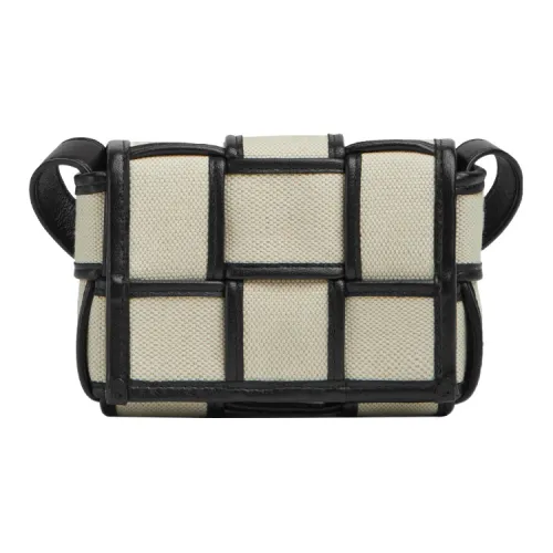 Bottega Veneta CASSETTE Pillow Bag Холщовая сумка через плечо Мини Женская Естественный Черный