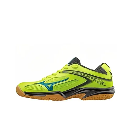 Mizuno Wave Lightning Z3 Low Топ Беговые кроссовки Мужской Желтый