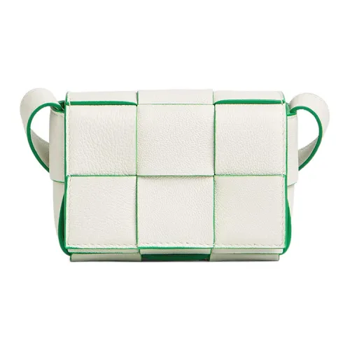 Bottega Veneta Cassette Овчина Сумка тофу Сумка через плечо Мини Women's White Попугай зеленый