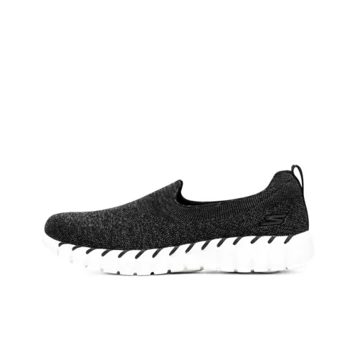 Skechers Низкий топ Повседневная обувь Женская Черный Белый