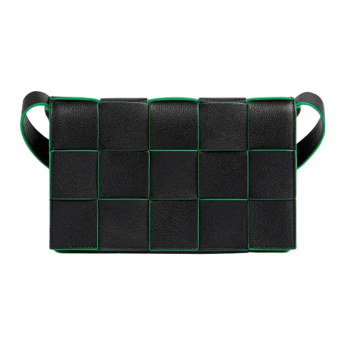 Bottega Veneta CASSETTE Сумки через плечо Женские