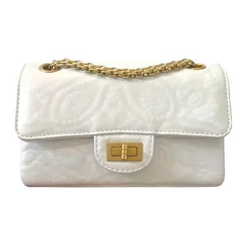 CHANEL Металлические сумки через плечо Женские Белые