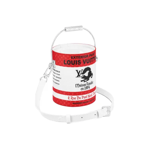 LOUIS VUITTON Клатчи Мужской