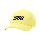 Светло-желтый