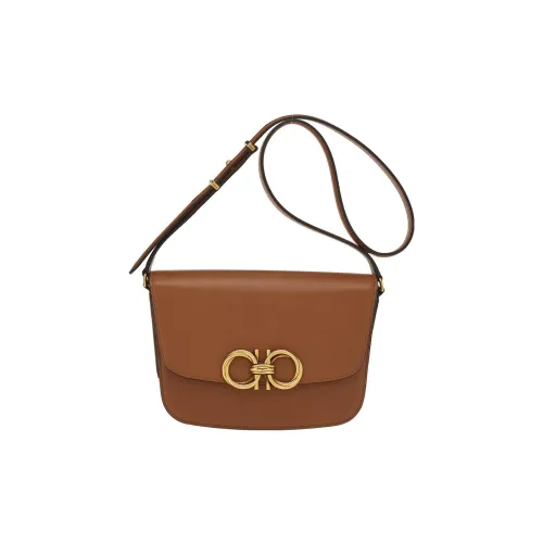 Ferragamo Кожа Седло Сумка Сумка через плечо Женская Коричневая