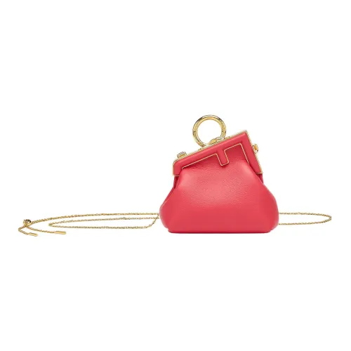 Fendi First Сумки через плечо Женские
