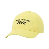 Светло-желтый