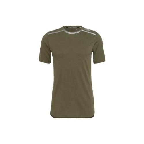 Adidas Оливково-зеленые Мужские T-рубашки