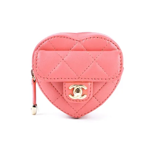 CHANEL Клатчи Женские