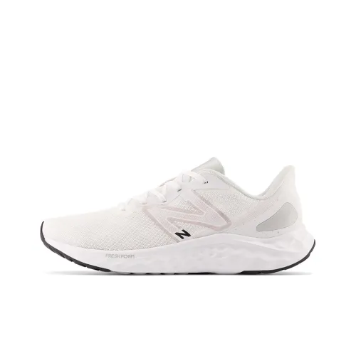 New Balance NB Arishi Low Беговые кроссовки Мужские Белые