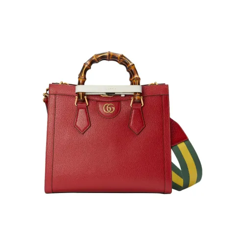 GUCCI Diana Сумки Женские