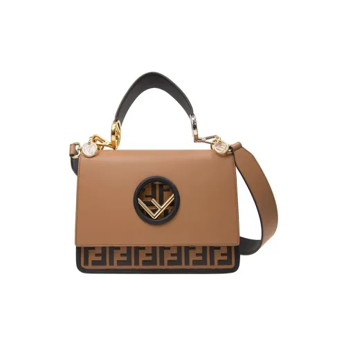 FENDI Kan I Сумки Женские